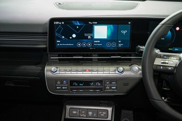 https://vehicle-cdn.autoleague.cloud/26416_620264104_19.jpg