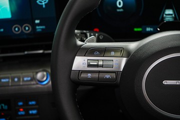 https://vehicle-cdn.autoleague.cloud/26416_620264104_21.jpg