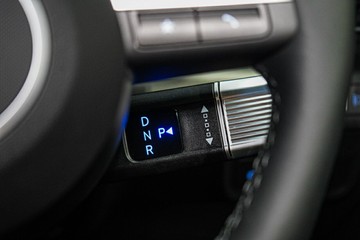 https://vehicle-cdn.autoleague.cloud/26416_620264104_25.jpg