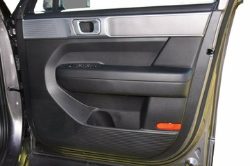 https://vehicle-cdn.autoleague.cloud/26416_620264198_5.jpg