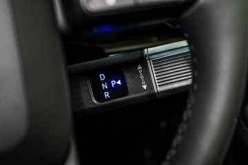 https://vehicle-cdn.autoleague.cloud/26416_620264203_26.jpg