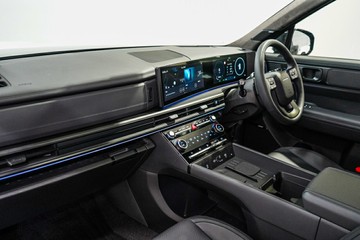 https://vehicle-cdn.autoleague.cloud/26416_620264203_30.jpg