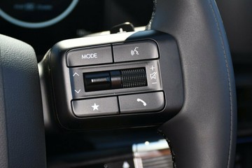 https://vehicle-cdn.autoleague.cloud/26416_620264209_14.jpg