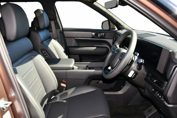 https://vehicle-cdn.autoleague.cloud/26416_620264209_9.jpg