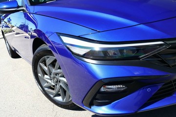 https://vehicle-cdn.autoleague.cloud/26416_620264225_2.jpg