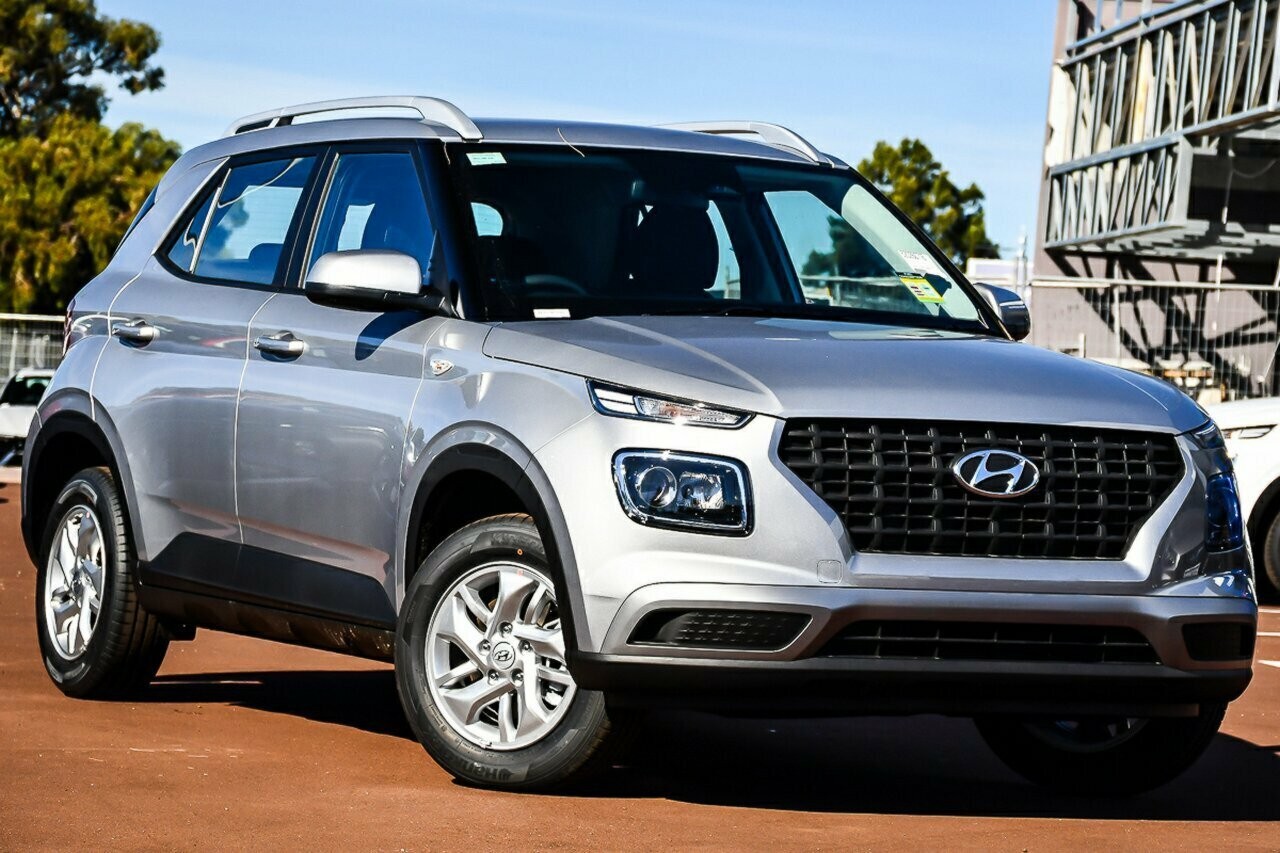 Hyundai Venue image 1