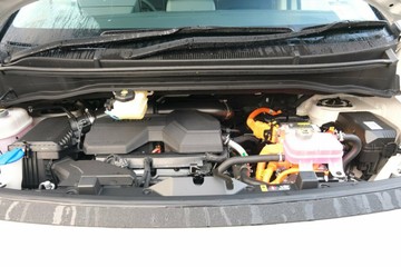 https://vehicle-cdn.autoleague.cloud/26416_620264395_19.jpg
