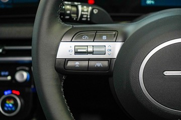 https://vehicle-cdn.autoleague.cloud/26416_620264451_17.jpg
