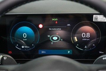 https://vehicle-cdn.autoleague.cloud/26416_620264451_23.jpg
