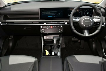 https://vehicle-cdn.autoleague.cloud/26416_620264455_6.jpg