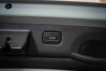 https://vehicle-cdn.autoleague.cloud/26416_620264591_16.jpg