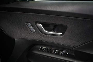 https://vehicle-cdn.autoleague.cloud/26416_620264591_25.jpg