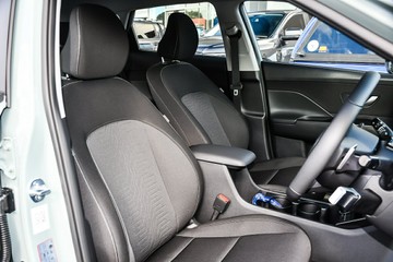 https://vehicle-cdn.autoleague.cloud/26416_620264626_12.jpg