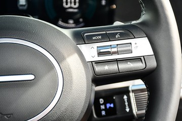 https://vehicle-cdn.autoleague.cloud/26416_620264626_14.jpg