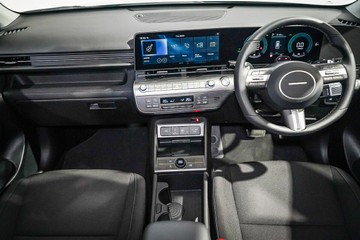 https://vehicle-cdn.autoleague.cloud/26416_620264636_11.jpg