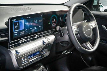 https://vehicle-cdn.autoleague.cloud/26416_620264636_28.jpg