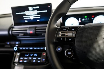 https://vehicle-cdn.autoleague.cloud/26416_620264822_14.jpg