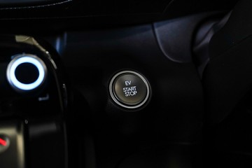 https://vehicle-cdn.autoleague.cloud/26416_620264822_16.jpg