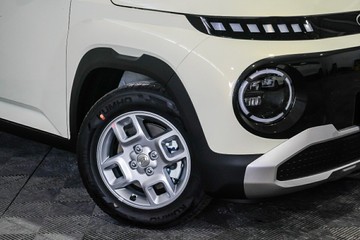 https://vehicle-cdn.autoleague.cloud/26416_620264822_2.jpg