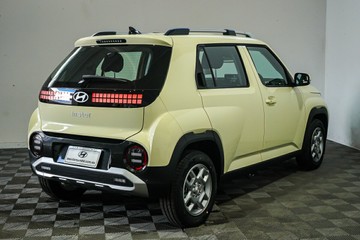 https://vehicle-cdn.autoleague.cloud/26416_620264822_8.jpg