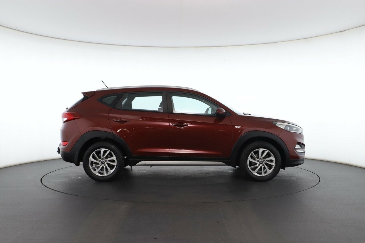 Hyundai Tucson image 2