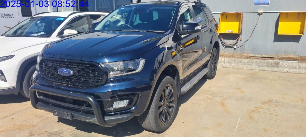 Ford Everest image 1