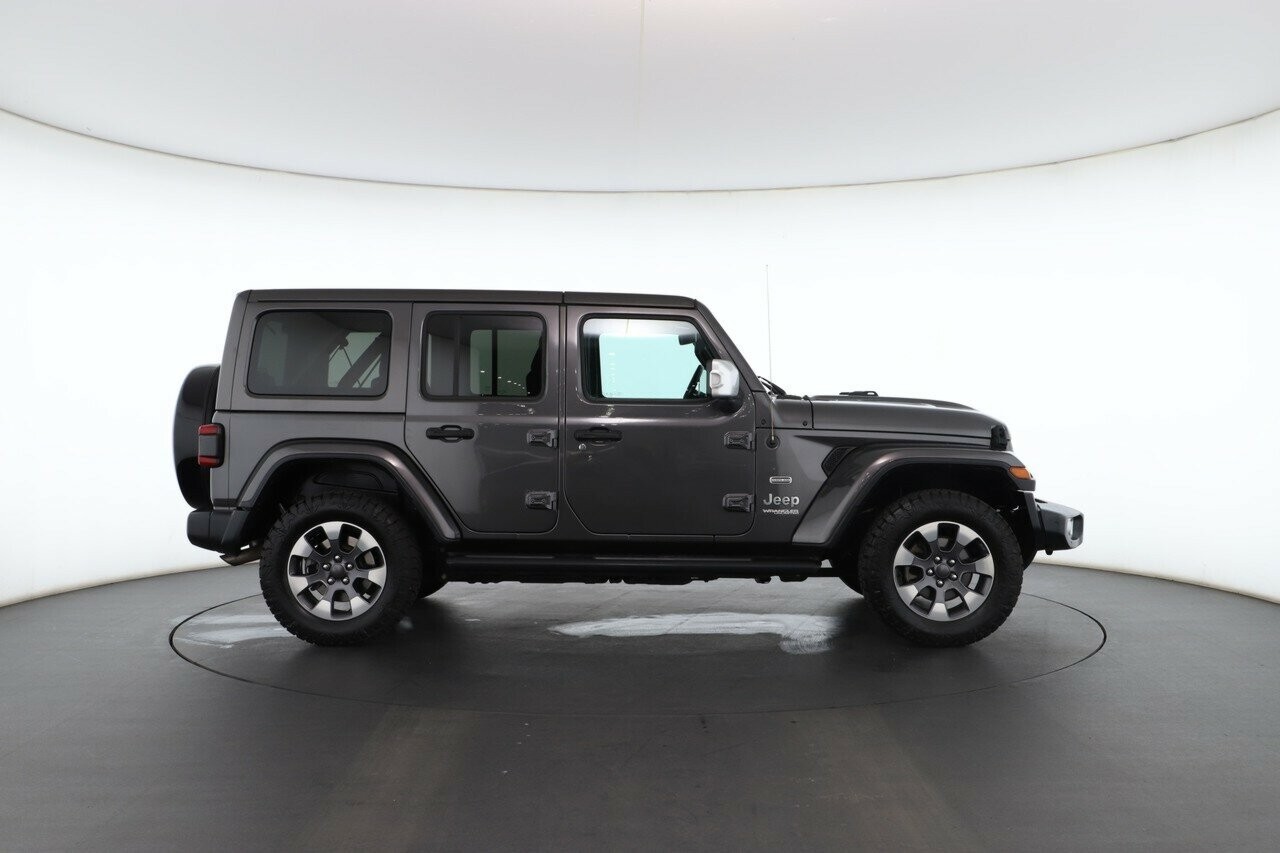 Jeep Wrangler image 2