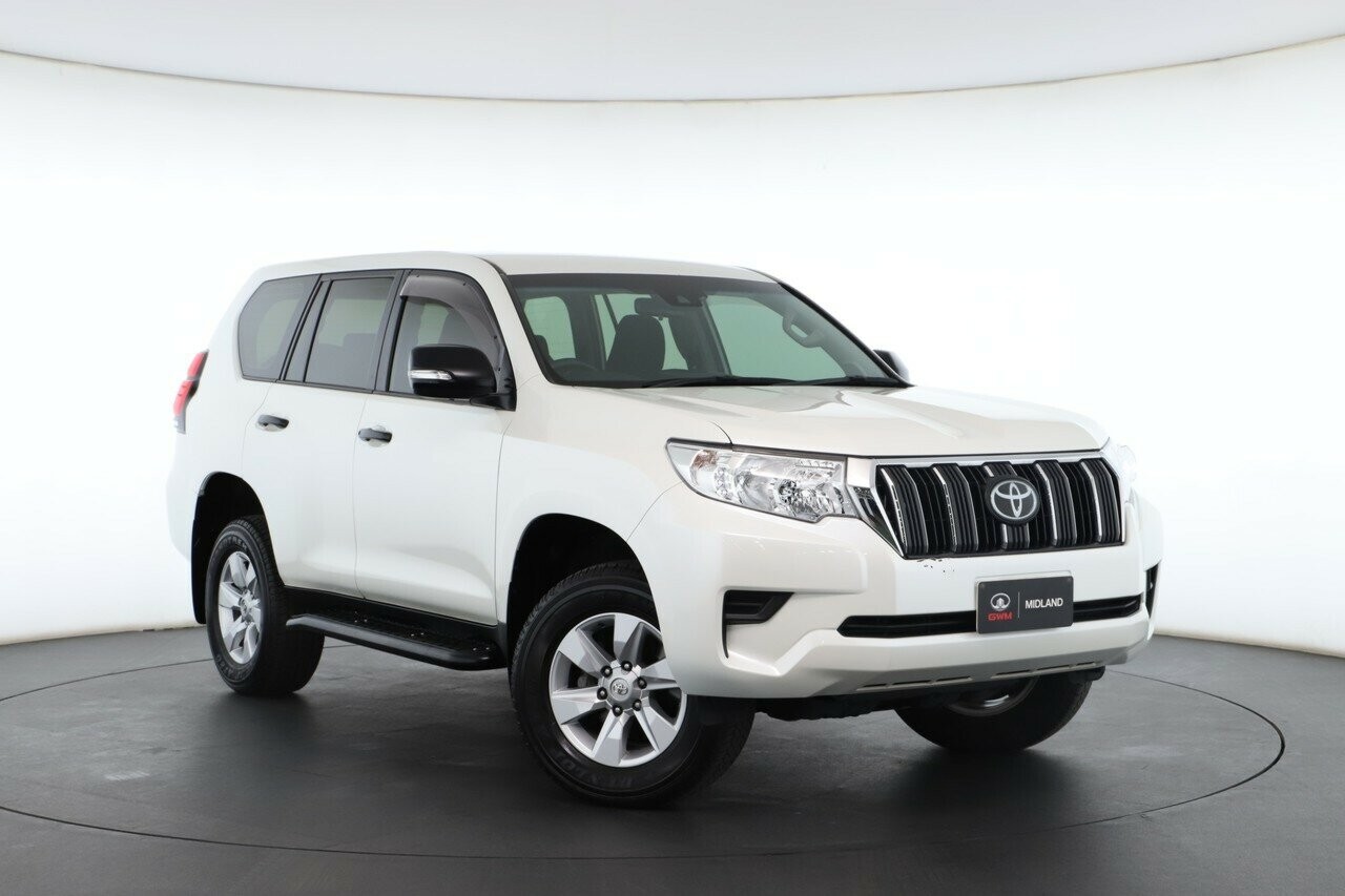 Toyota Landcruiser Prado image 1