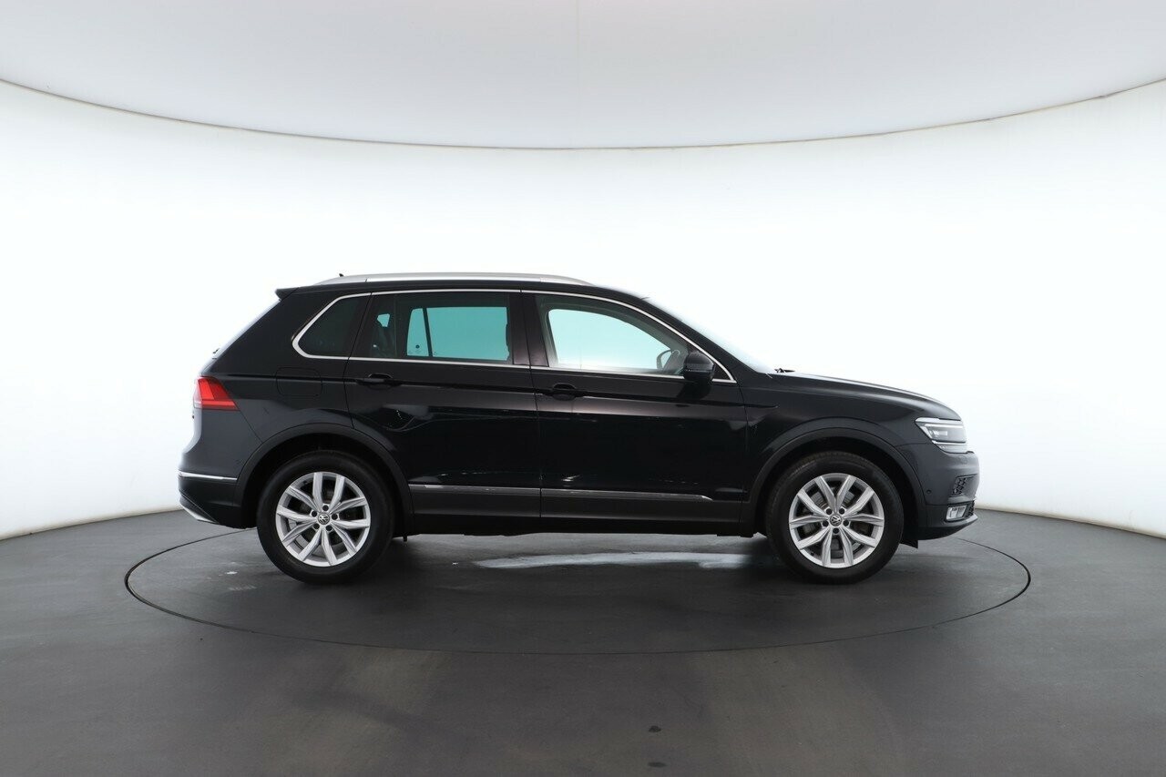 Volkswagen Tiguan image 2