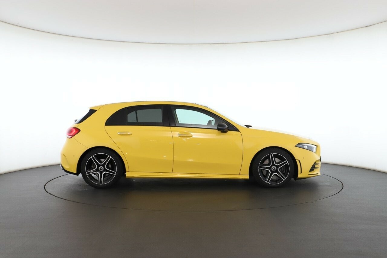 Mercedes Benz A-class image 3