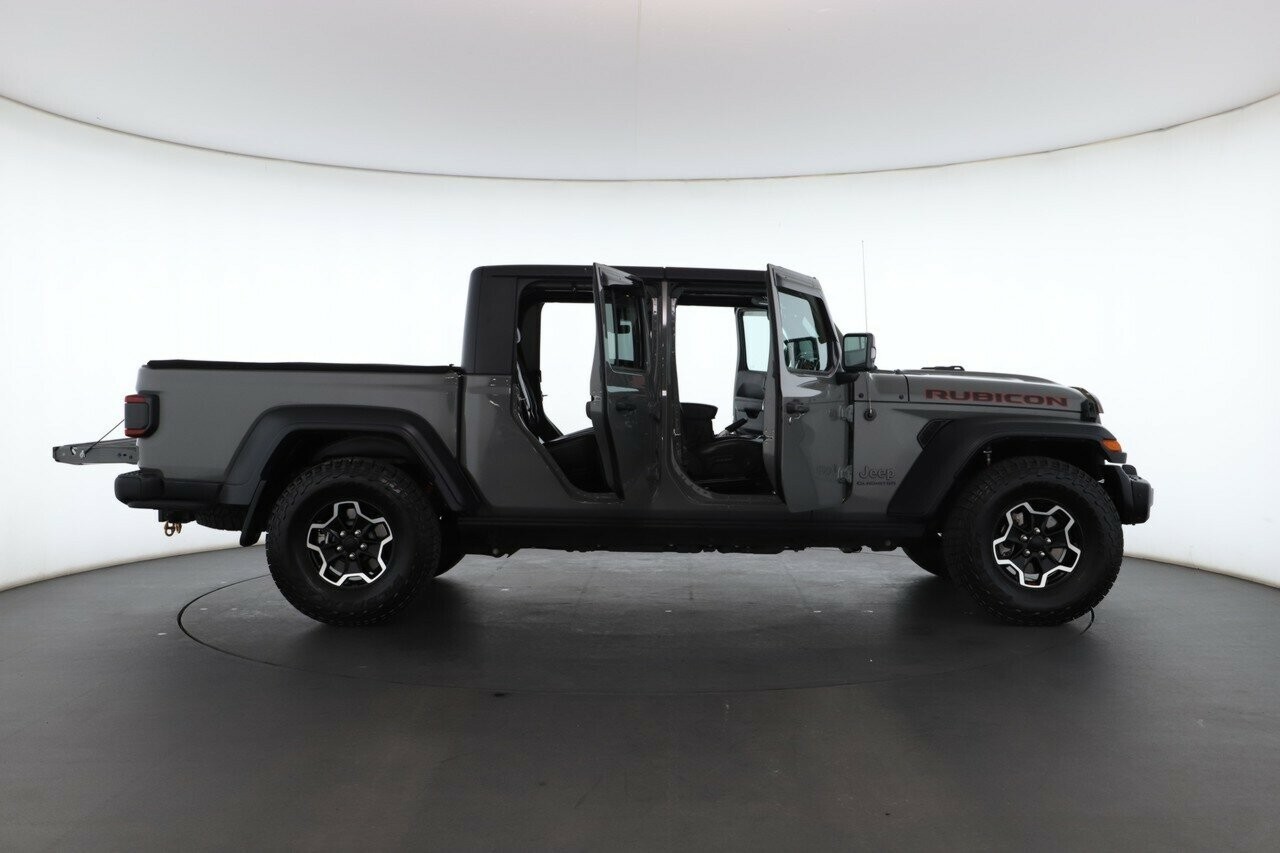 Jeep Gladiator image 2