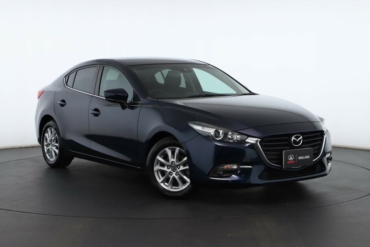 Mazda 3 image 1