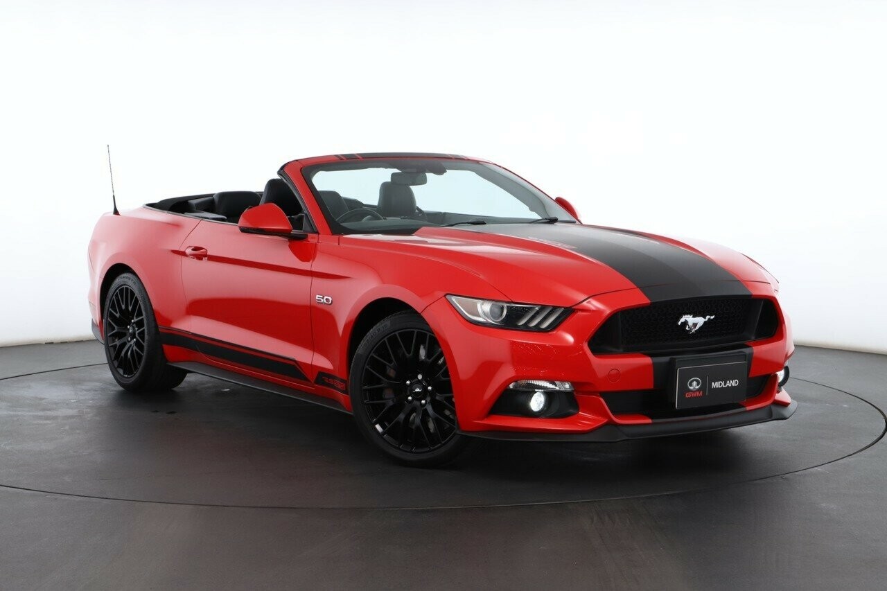 Ford Mustang image 1