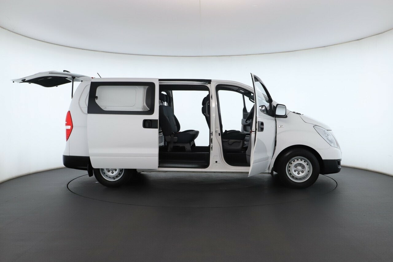 Hyundai Iload image 2
