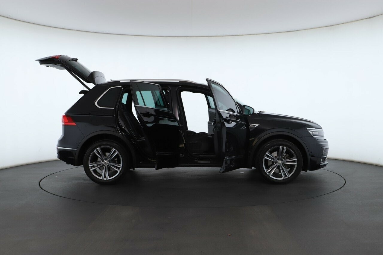 Volkswagen Tiguan image 2