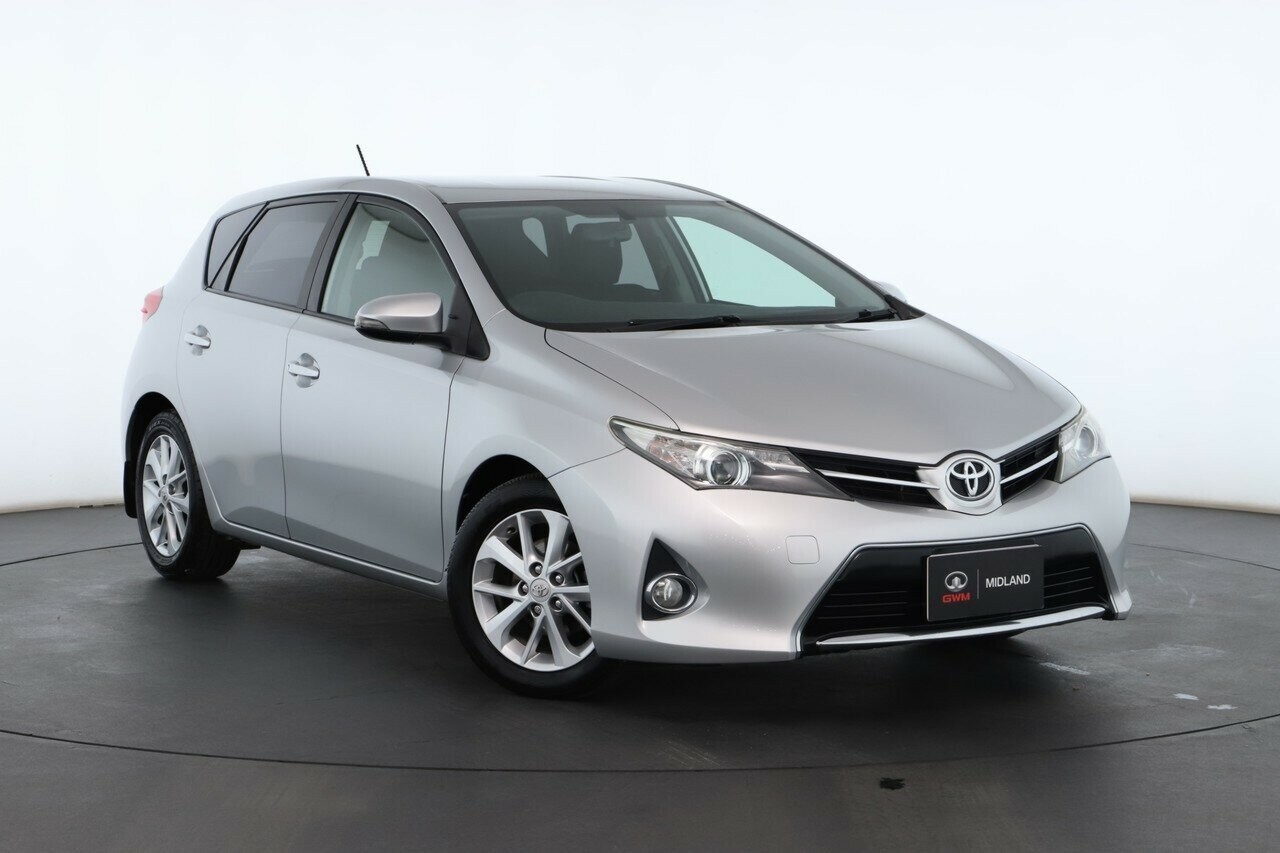Toyota Corolla image 1