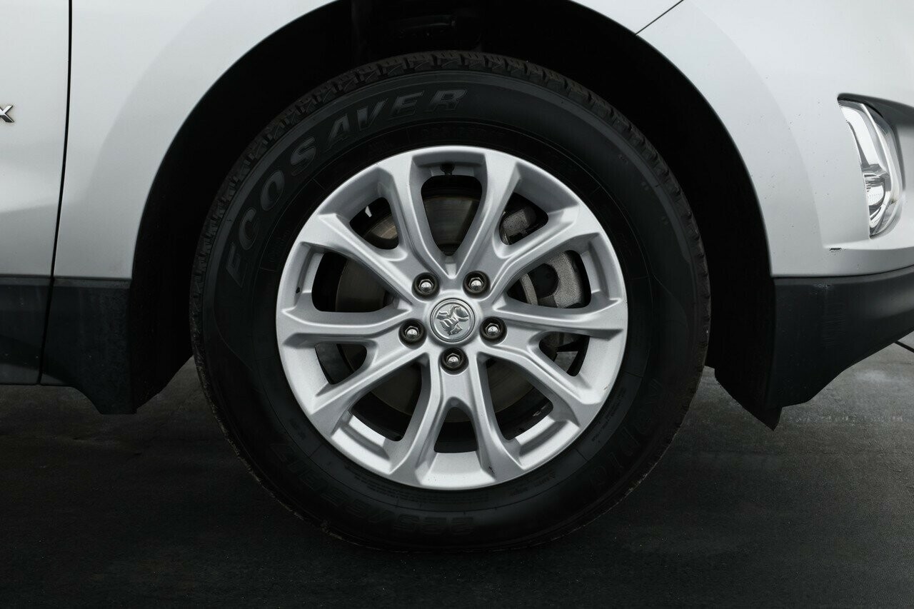 Holden Equinox image 4