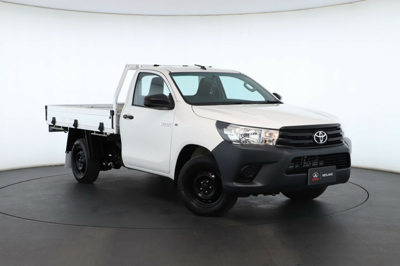 Toyota Hilux image 1