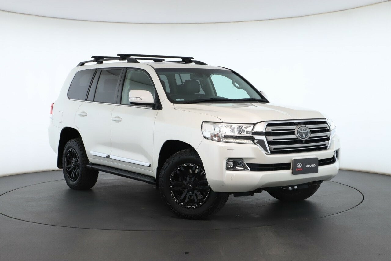 Toyota Landcruiser image 1