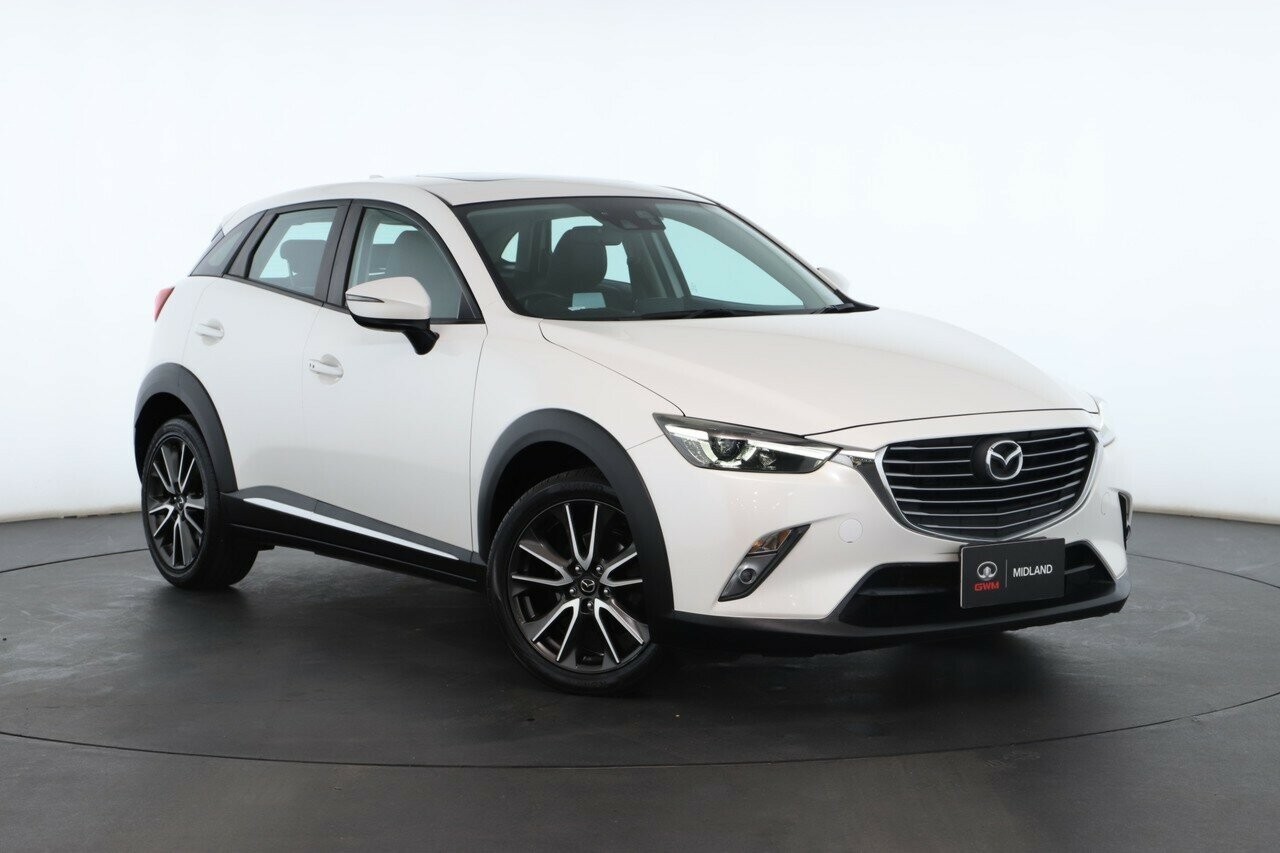 Mazda Cx-3 image 1