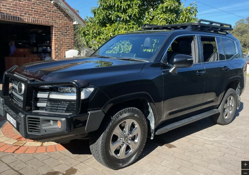 Toyota Landcruiser image 1