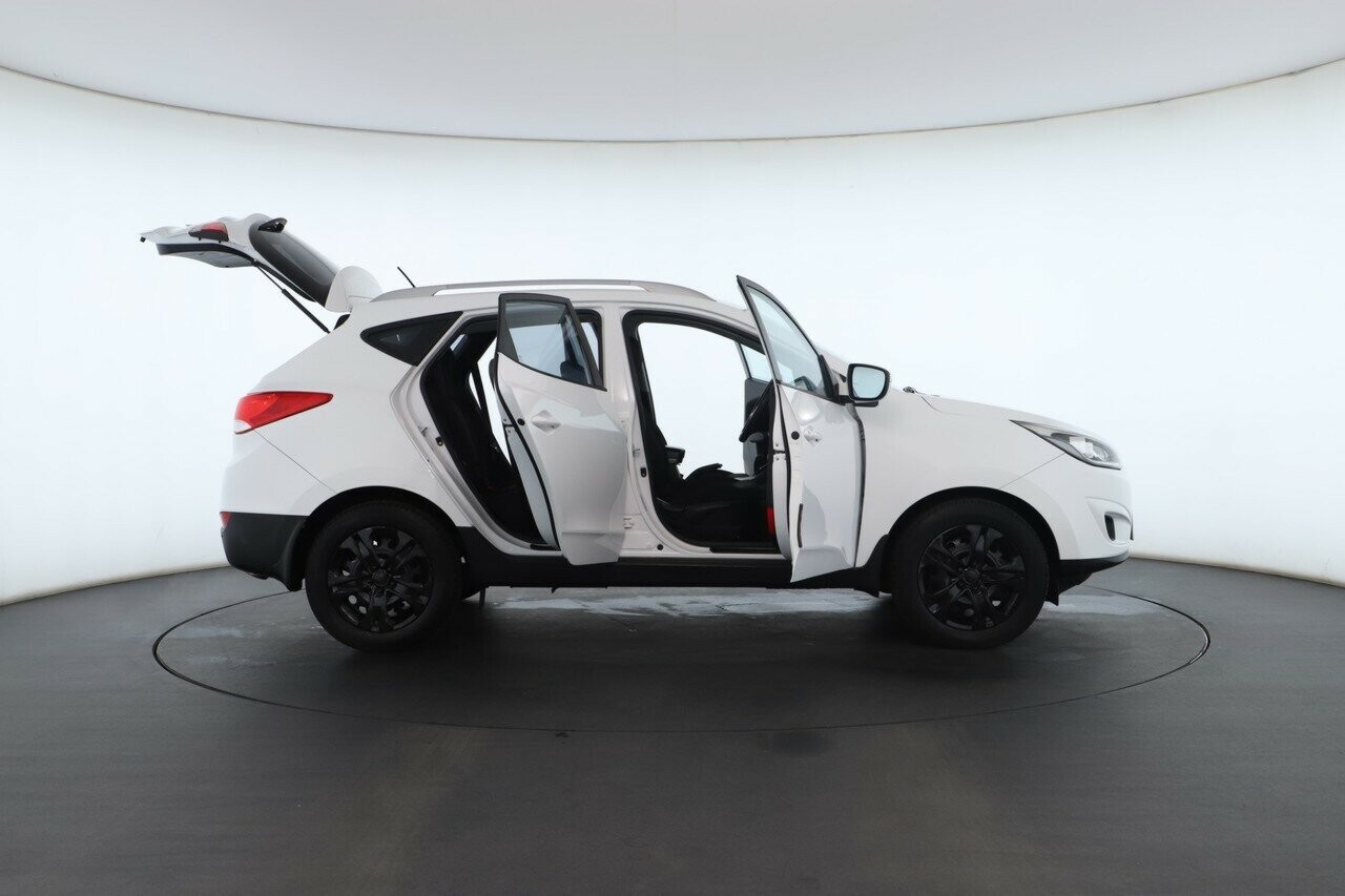 Hyundai Ix35 image 2