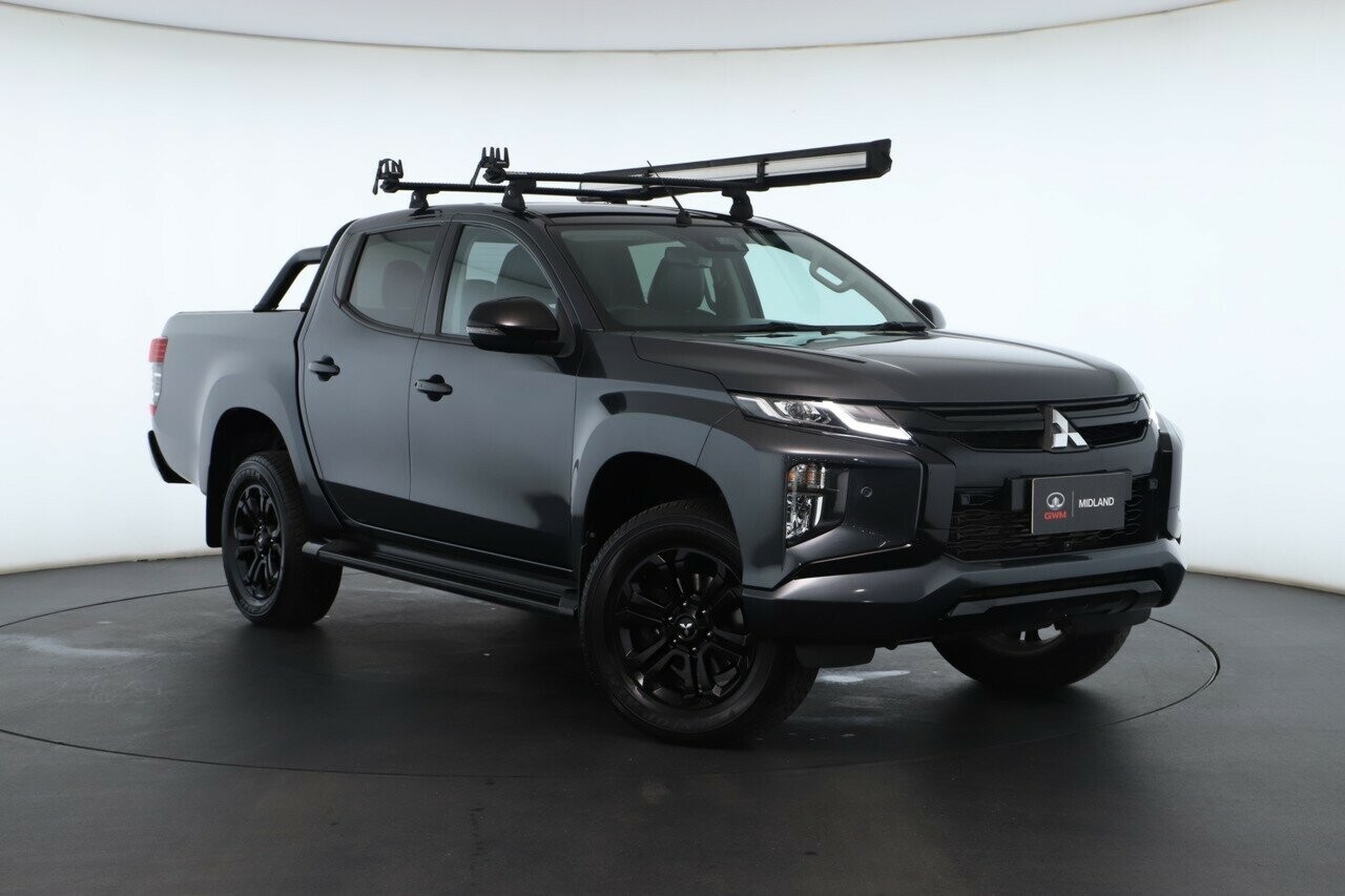 Mitsubishi Triton image 1