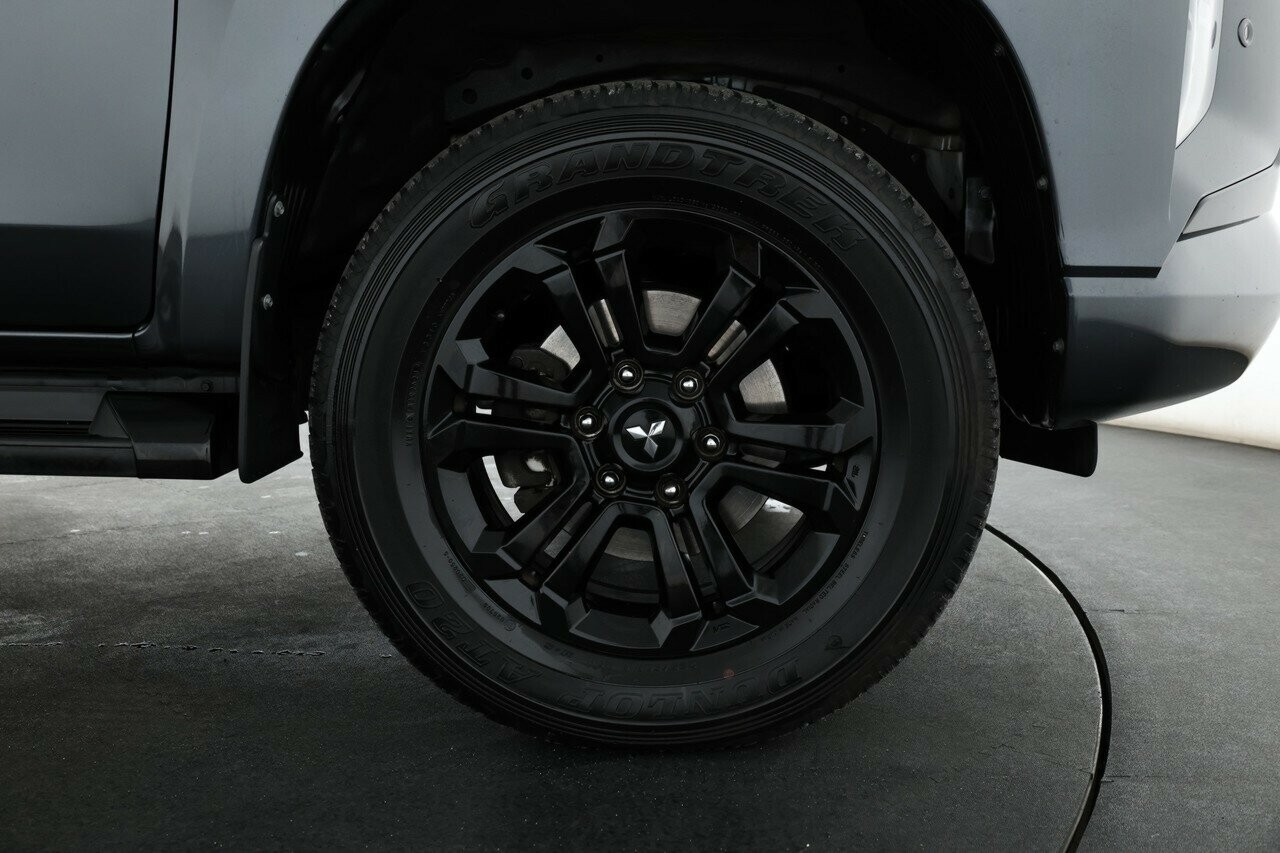 Mitsubishi Triton image 4
