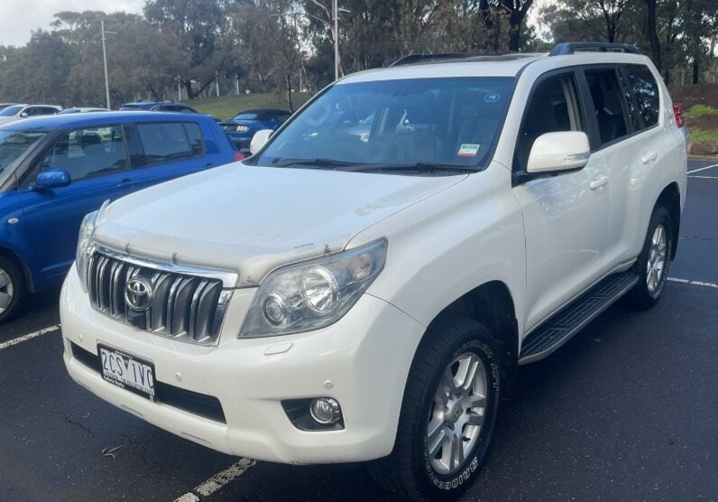 Toyota Landcruiser Prado image 1