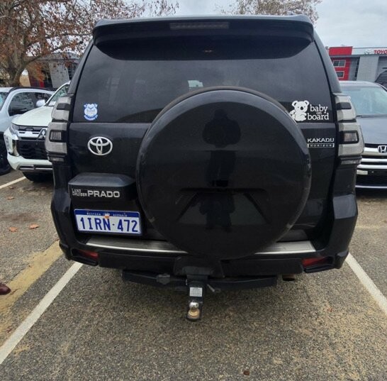 Toyota Landcruiser Prado image 2