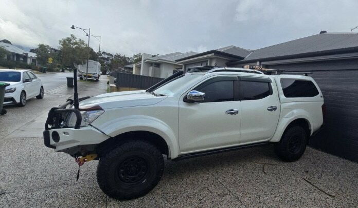 Nissan Navara image 2