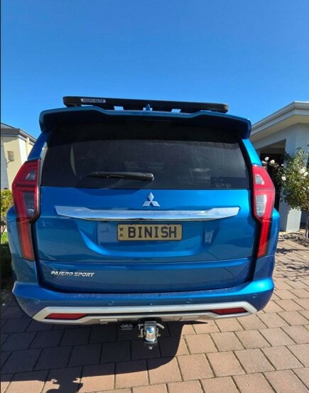 Mitsubishi Pajero Sport image 2