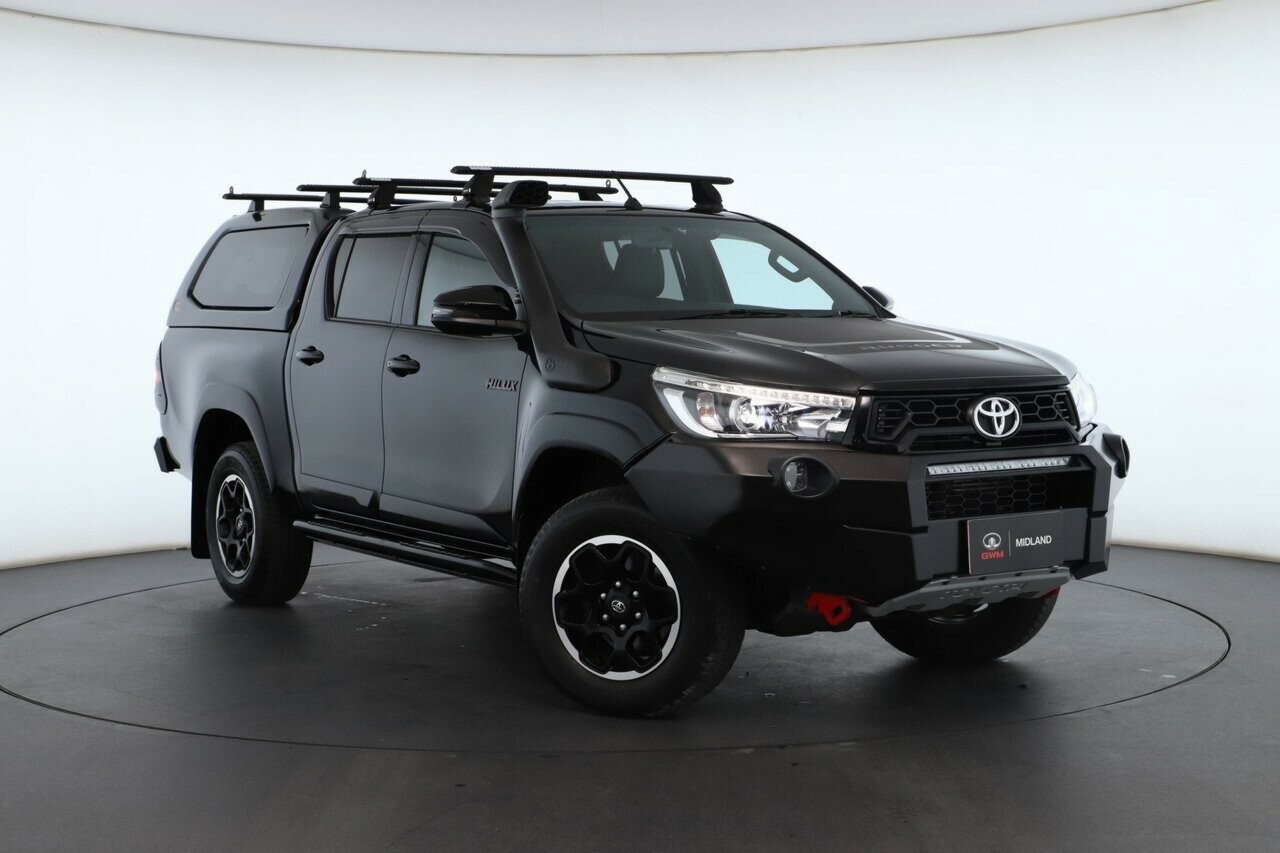 Toyota Hilux image 1