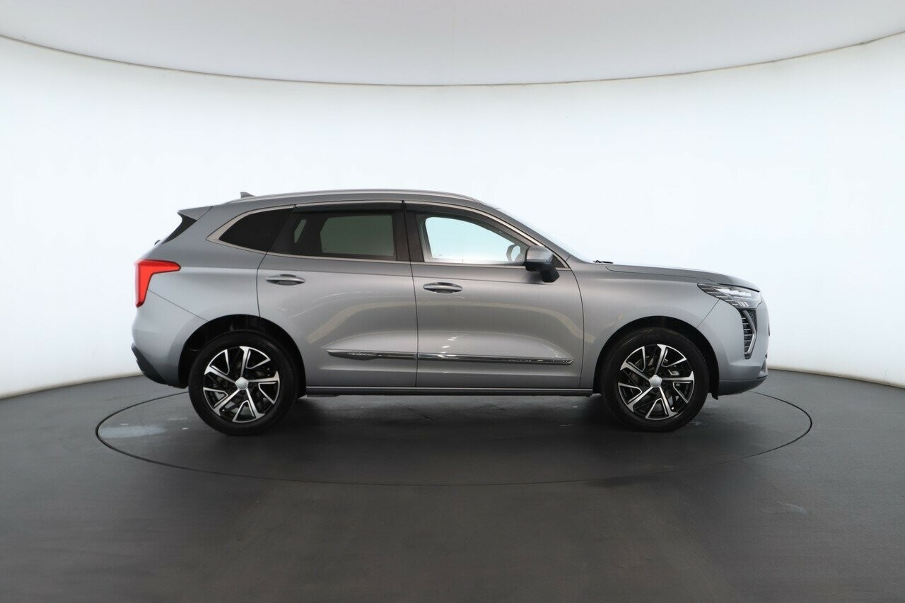 Gwm Haval Jolion image 2